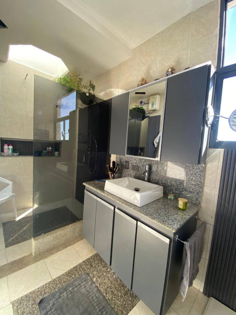 Квартира, 2390 м², 130 000$ — FAKTOR